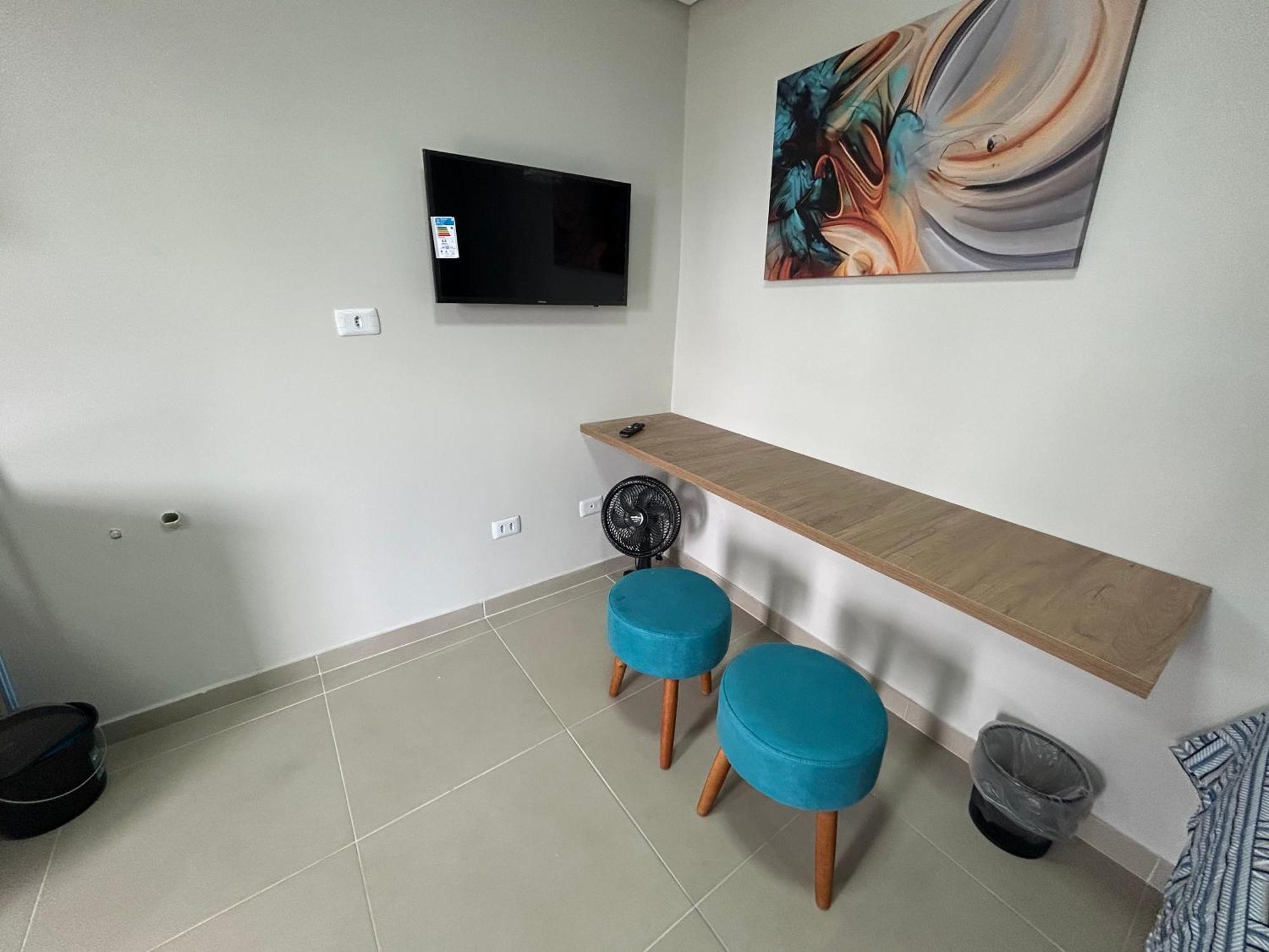 Novidade - Grey #104 *