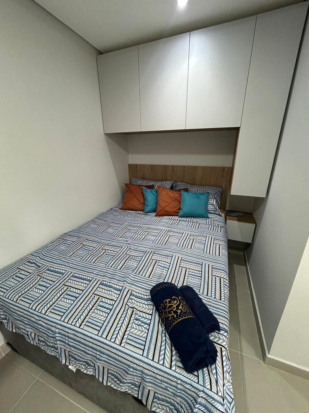 Apartamento Novidade - Grey #104 Curitiba