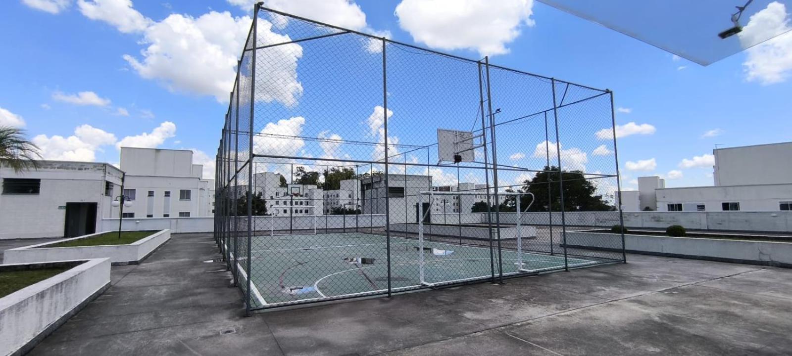 Apto Em Clube Frente Pro Bosque E No Terminal Do Pinherinho Proximo Ao Centro - Garagem 2 Veiculos Curitiba