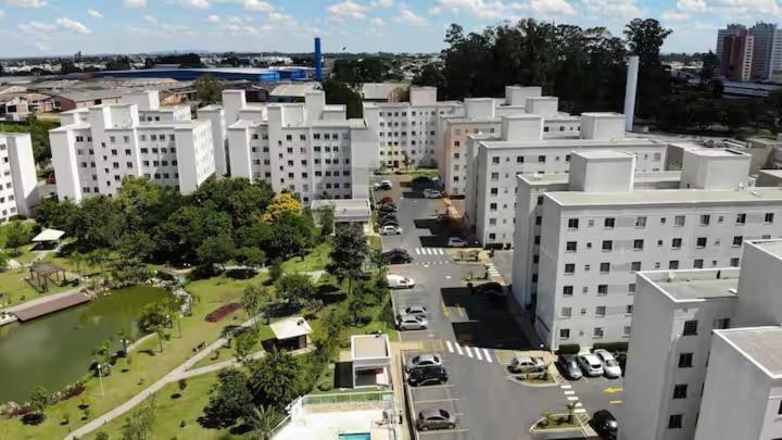Apartamento Apto Em Clube Frente Pro Bosque E No Terminal Do Pinherinho Proximo Ao Centro - Garagem 2 Veiculos *