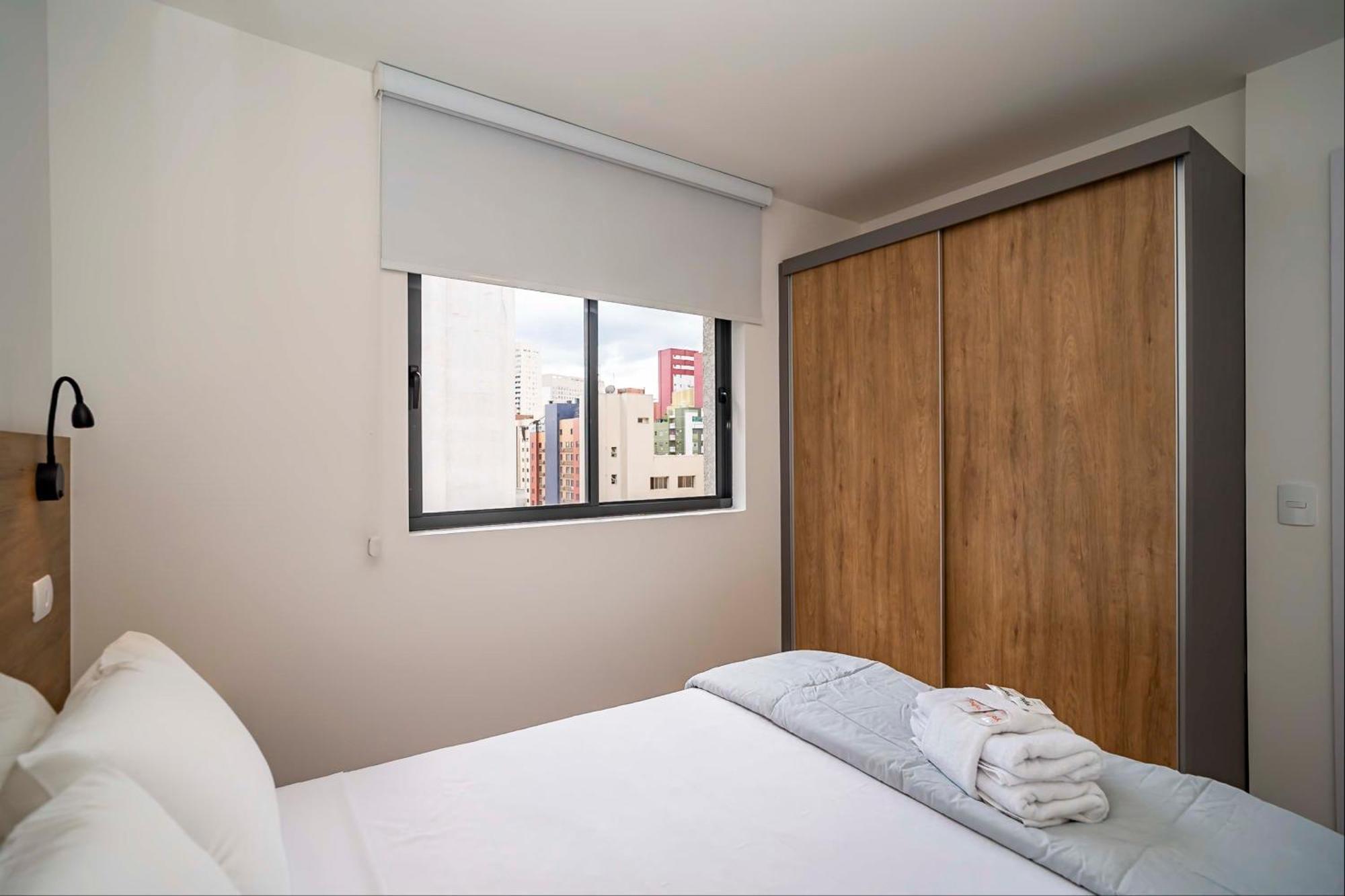 Apartment Edificio Lins 236 *