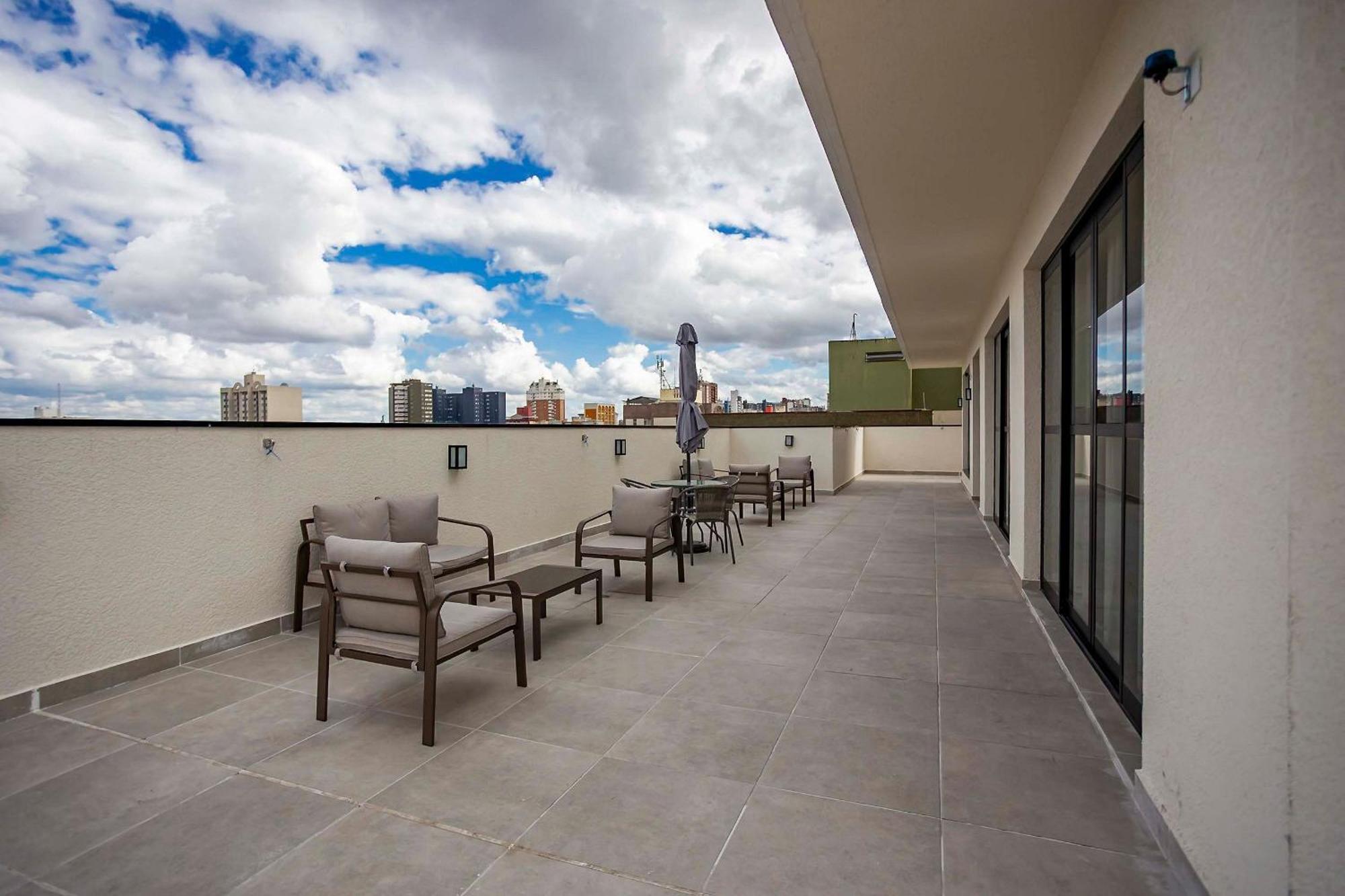 Completo Perto De Tudo! - Destino Cwb 710 Apartamento Curitiba