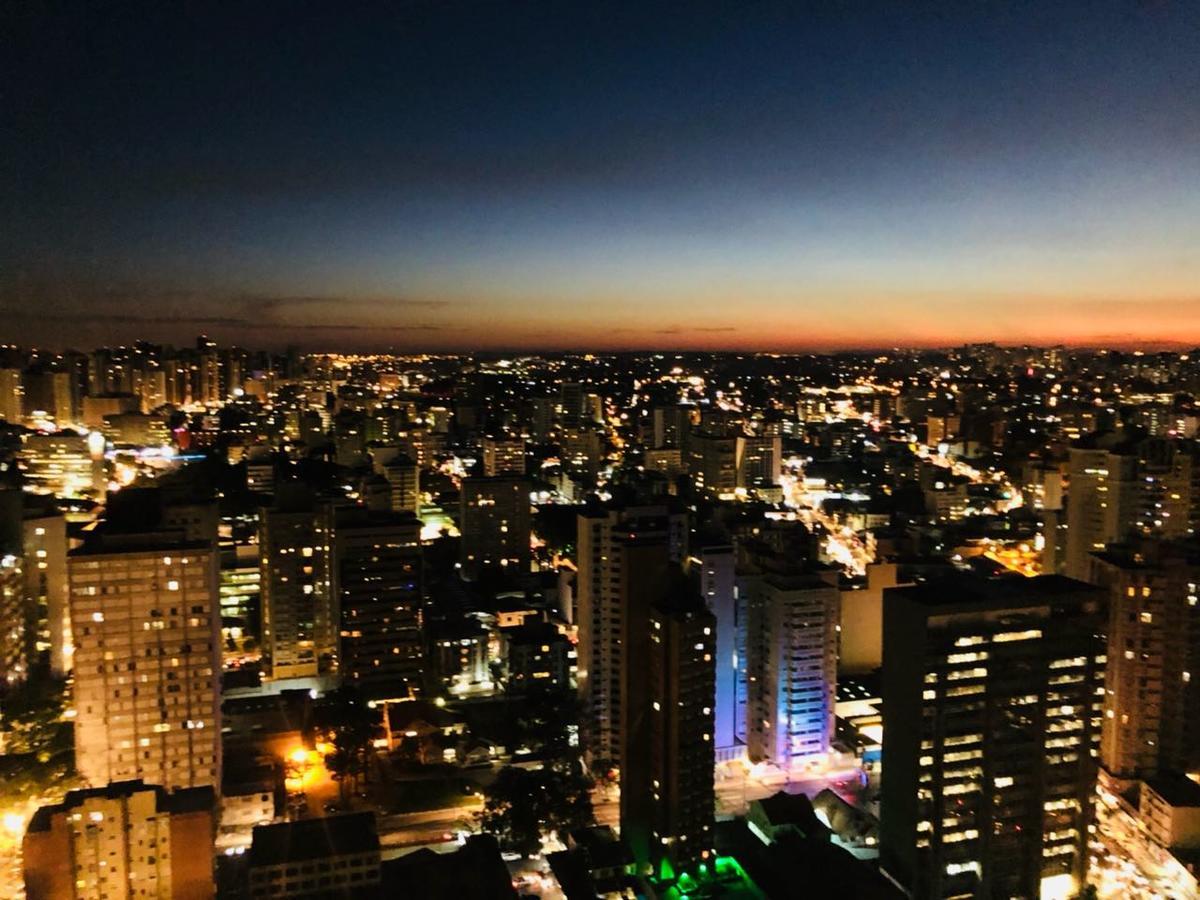 Apartamento Batel Com Sacada *