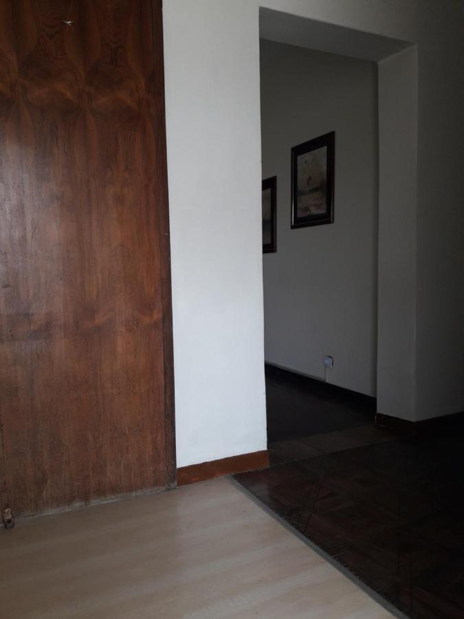 Jardim Botanico. Homestay